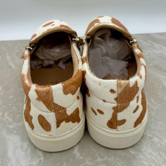 Very Volatile Cow Print Shoes 7.5 - Picture 3 of 8